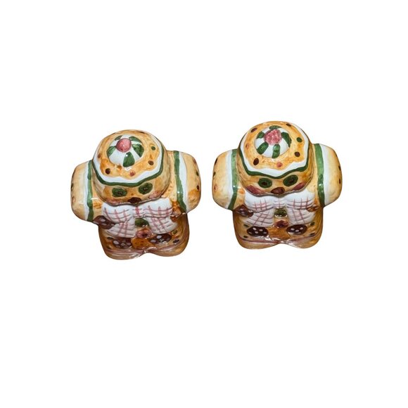 Gingerbread Cookie Ceramic Shaker Set Ceramic Holiday Winter Christmas - Picture 4 of 5